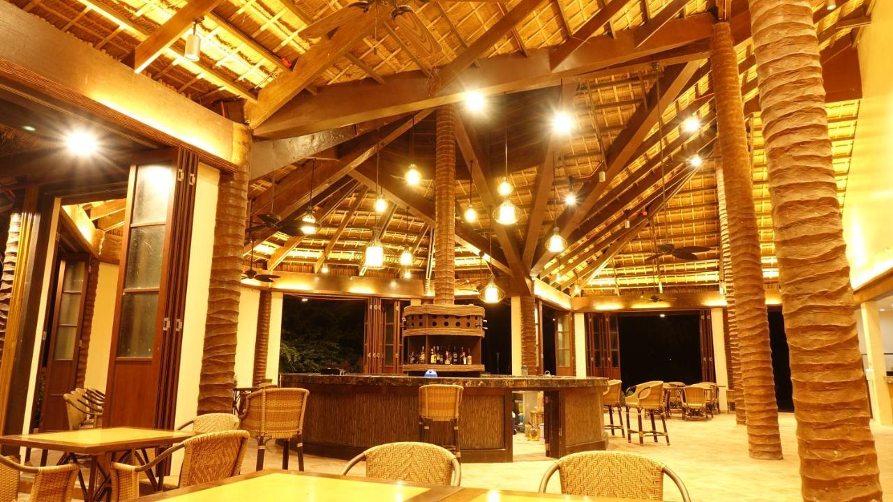 ฟรายเดย์ส ปวยร์โต กาเลรา Hotel ปูแอร์โตกาเลรา ภายนอก รูปภาพ